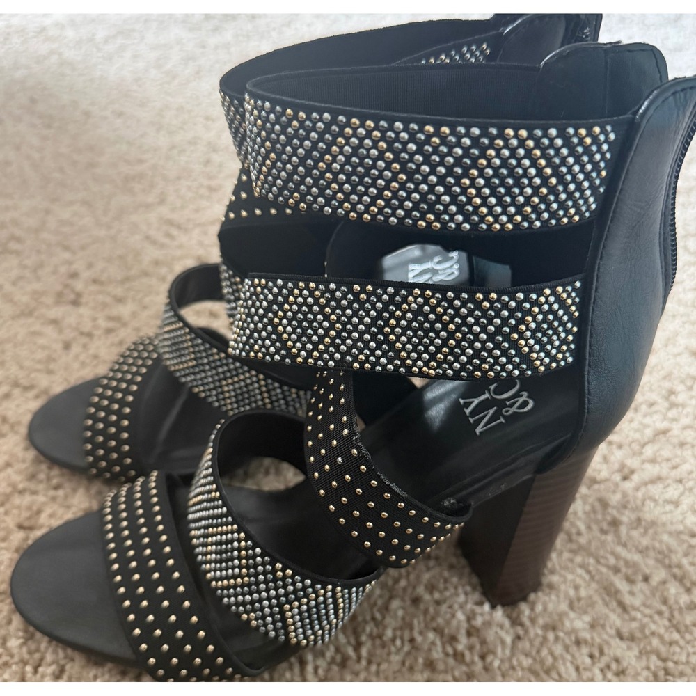 New York & Company Women Black Studded Strappy Block Heel Sandals 9116 Size 6